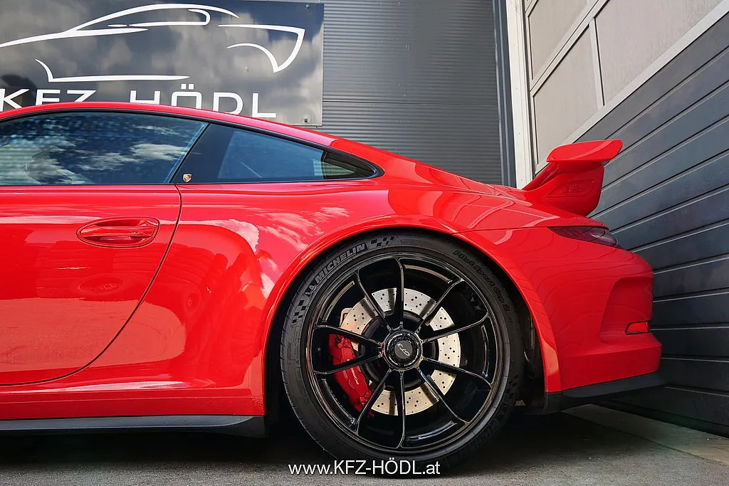 Porsche 911 GT3 Coupé DSG*Approved* Image 8