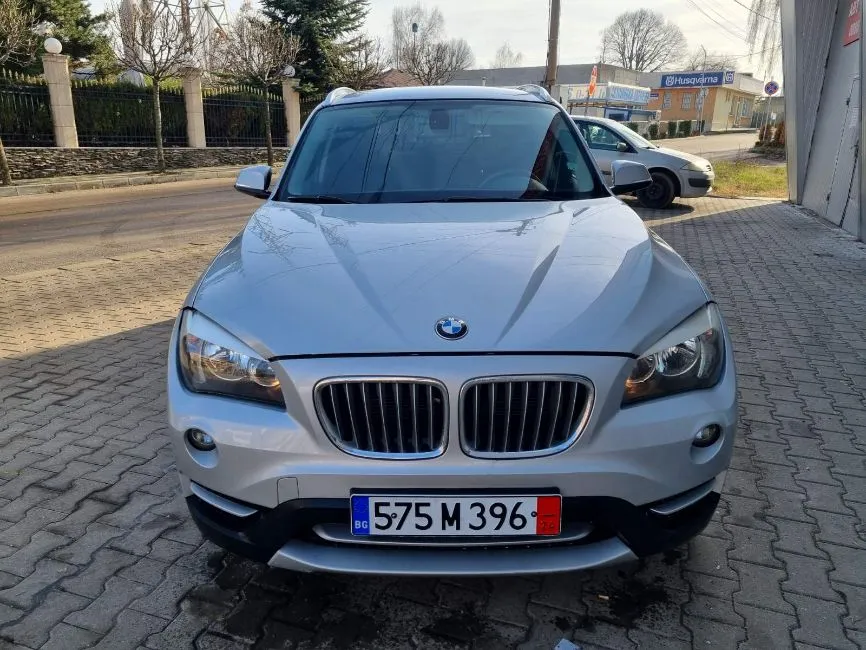 BMW X1  Image 1