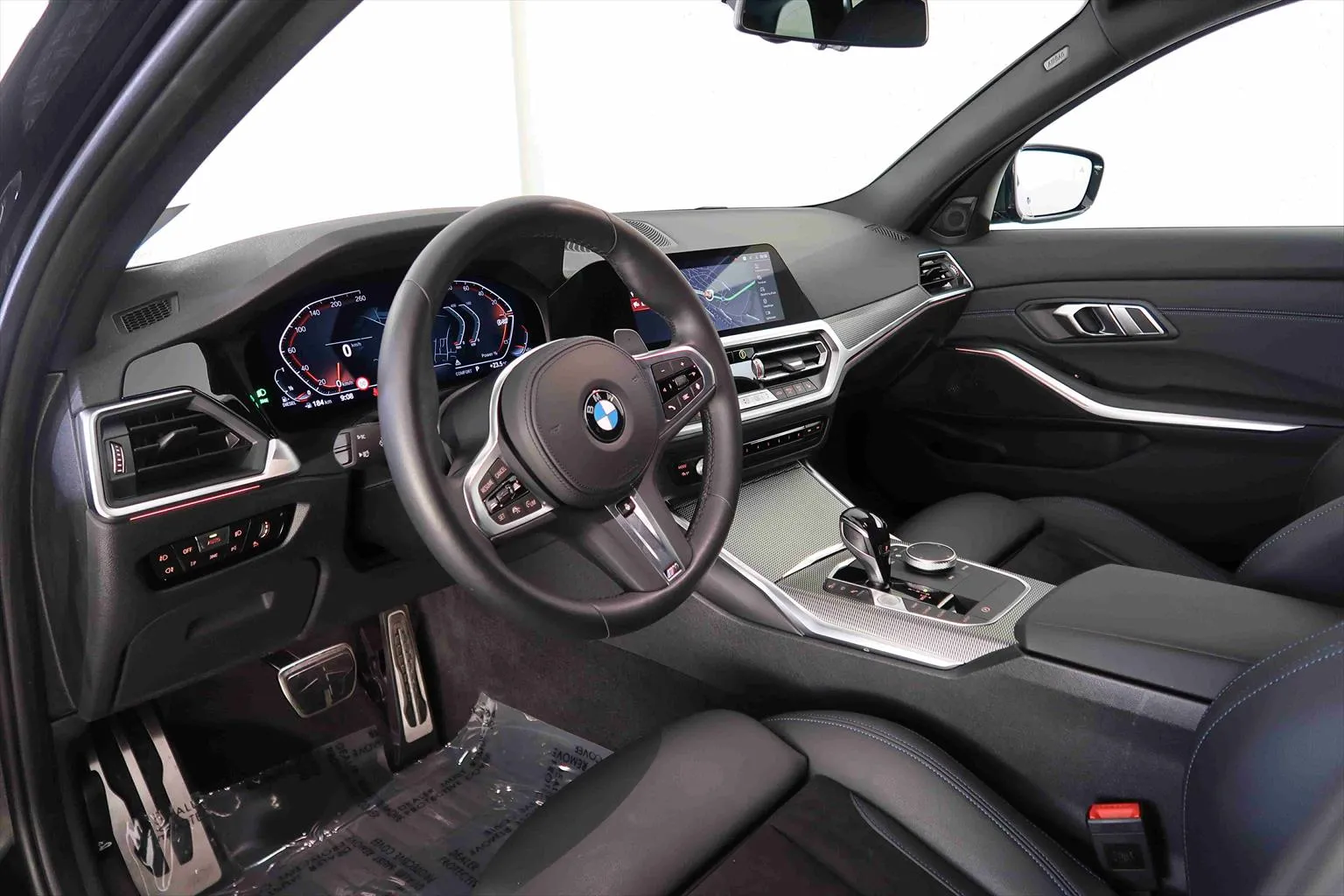 BMW 320d xDriveTouring M-Sport Automat  Image 6