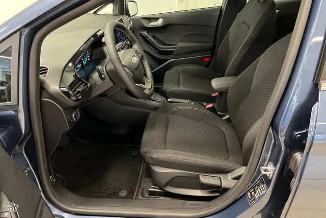 Ford Fiesta 1.0 EcoBoost Hybrid (mHEV) 125hv A7 DCT Titanium 5-ovinen Image 8
