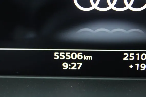 Audi A4 Avant 40TDi Quattro S-tronic S-line *VIRTUAL,LED,KAMERA 360* Image 5