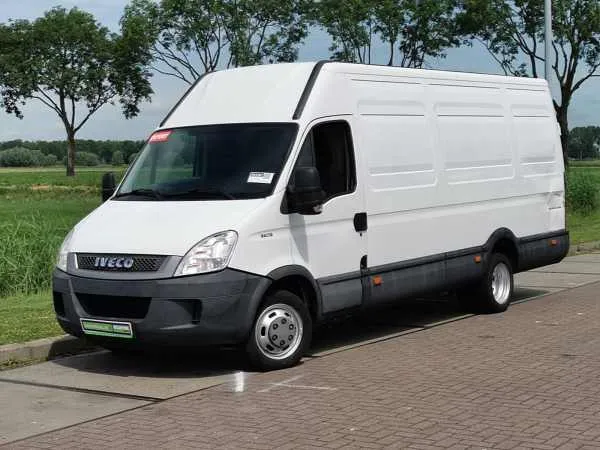 Iveco Daily 35 C 13 Image 2