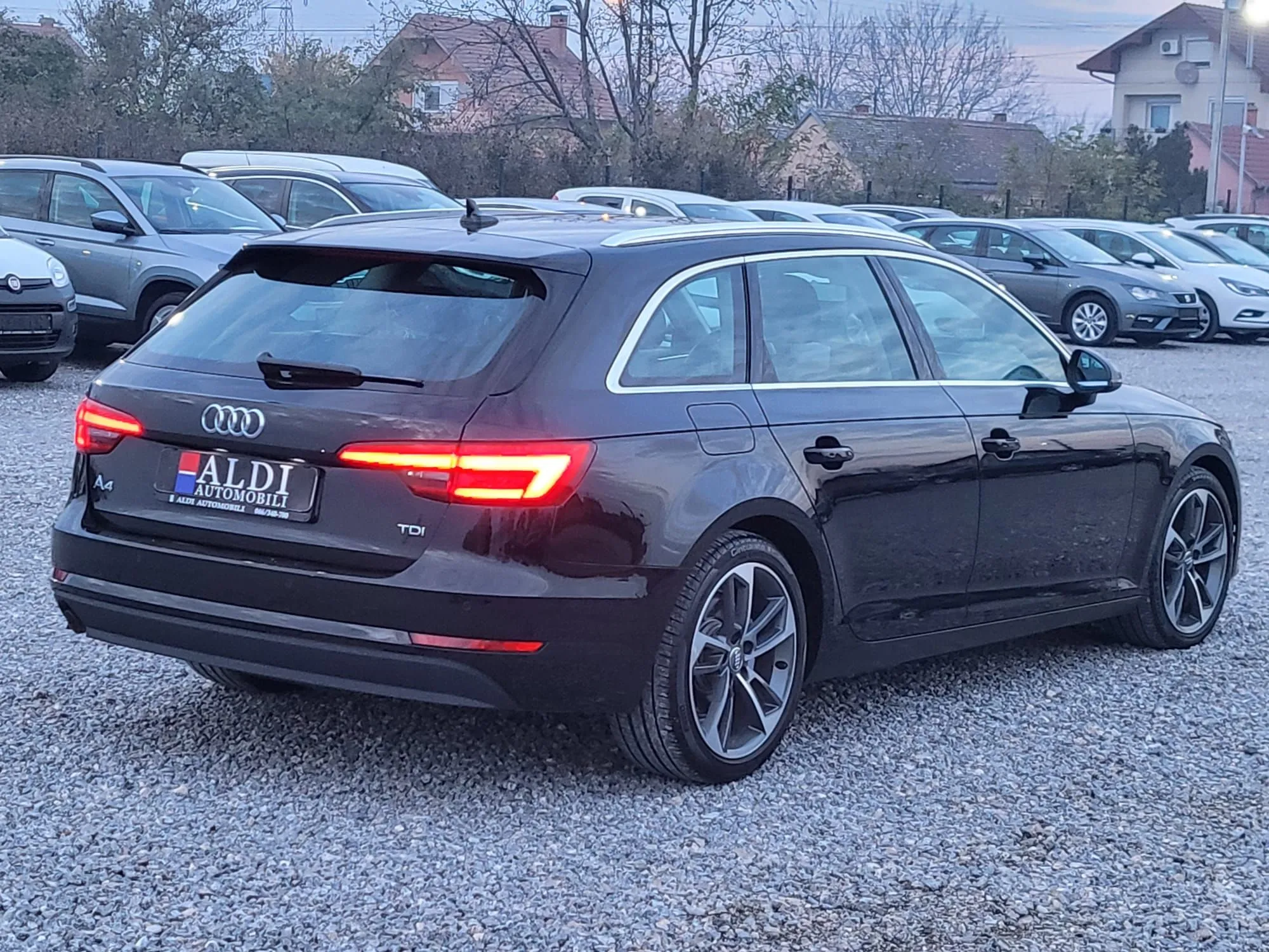 Audi A4 2.0/S-tronic Image 7