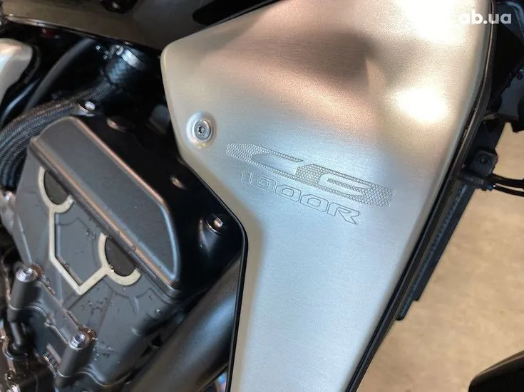 Honda CB  Image 8